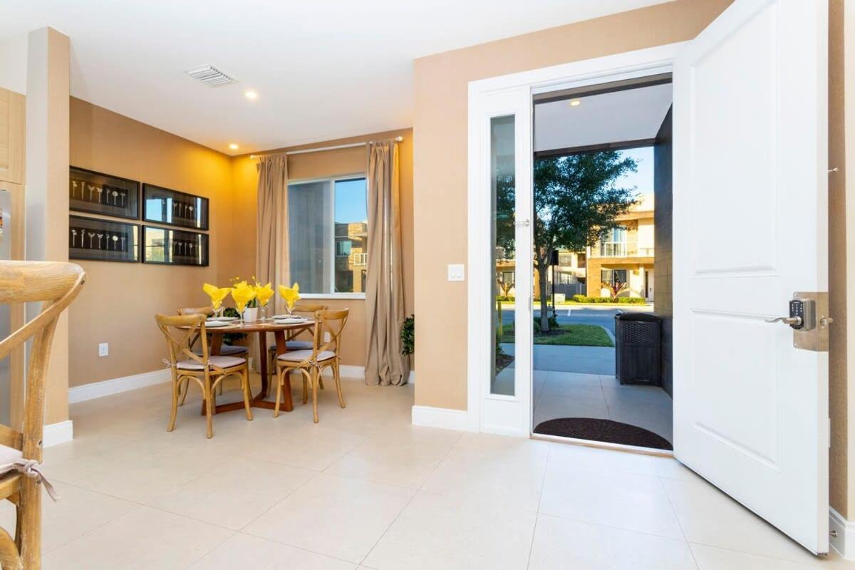 Stunning 4Bd Close To Disney @ Magic Village 7614 Orlando Exteriör bild